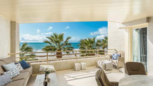 Luxury seafront apartment in Portixol with spectacular views Luxury seafront apartment in Portixol with spectacular views